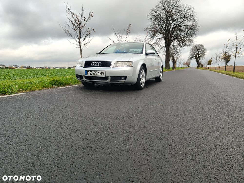 Audi A4 Avant - 6