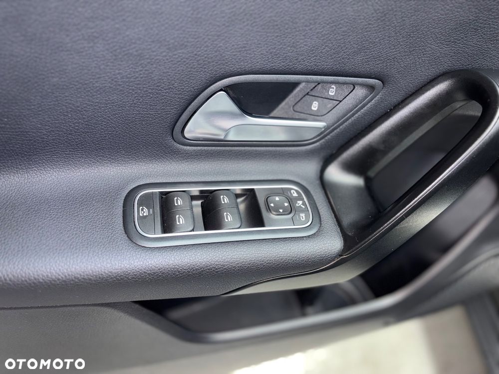 Mercedes-Benz Klasa A 200 d 8G-DCT Entry - 19