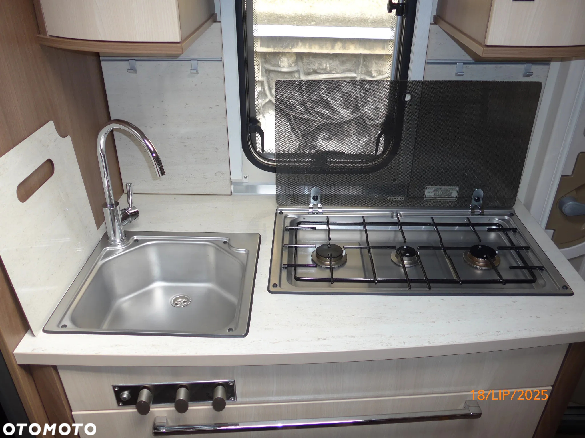Burstner AVERSO TOP 560 TK - 27