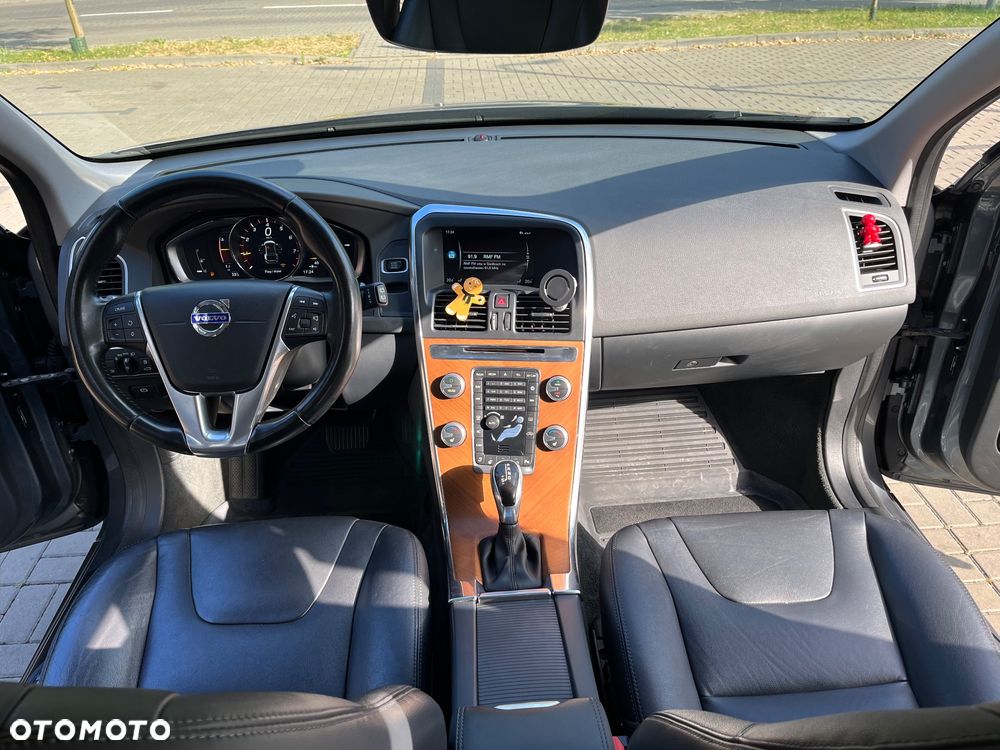 Volvo XC 60 - 14