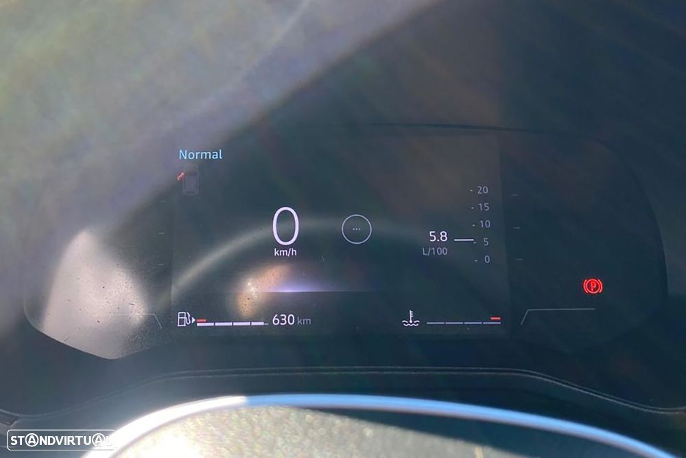 Renault Clio 1.0 TCe Evolution - 8