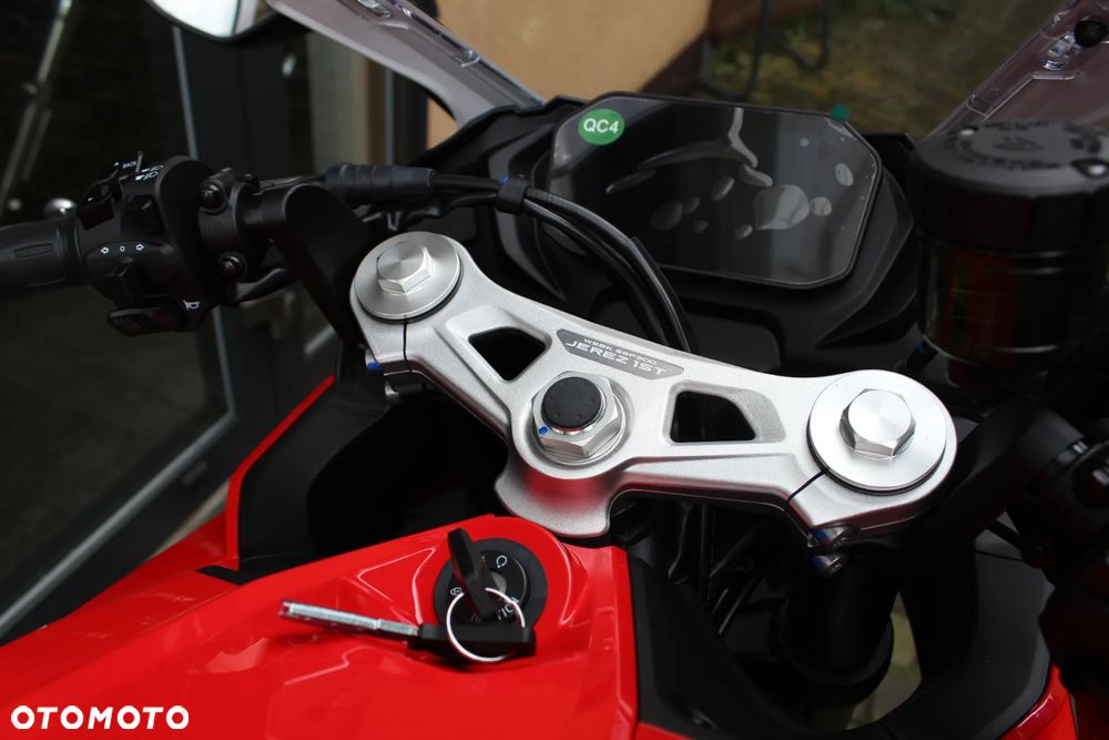 KOVE 350RR - 10