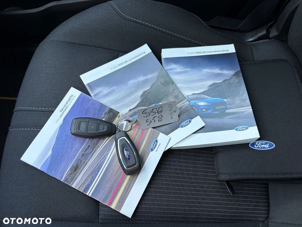 Ford B-MAX 1.6 Titanium - 34