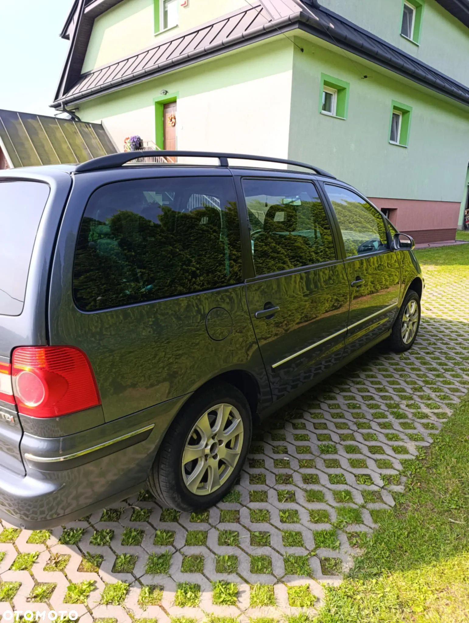 Volkswagen Sharan 1.9 TDI 4Motion Comfortline - 5