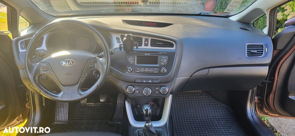 Kia Ceed 1.4 GSL BEST - 5