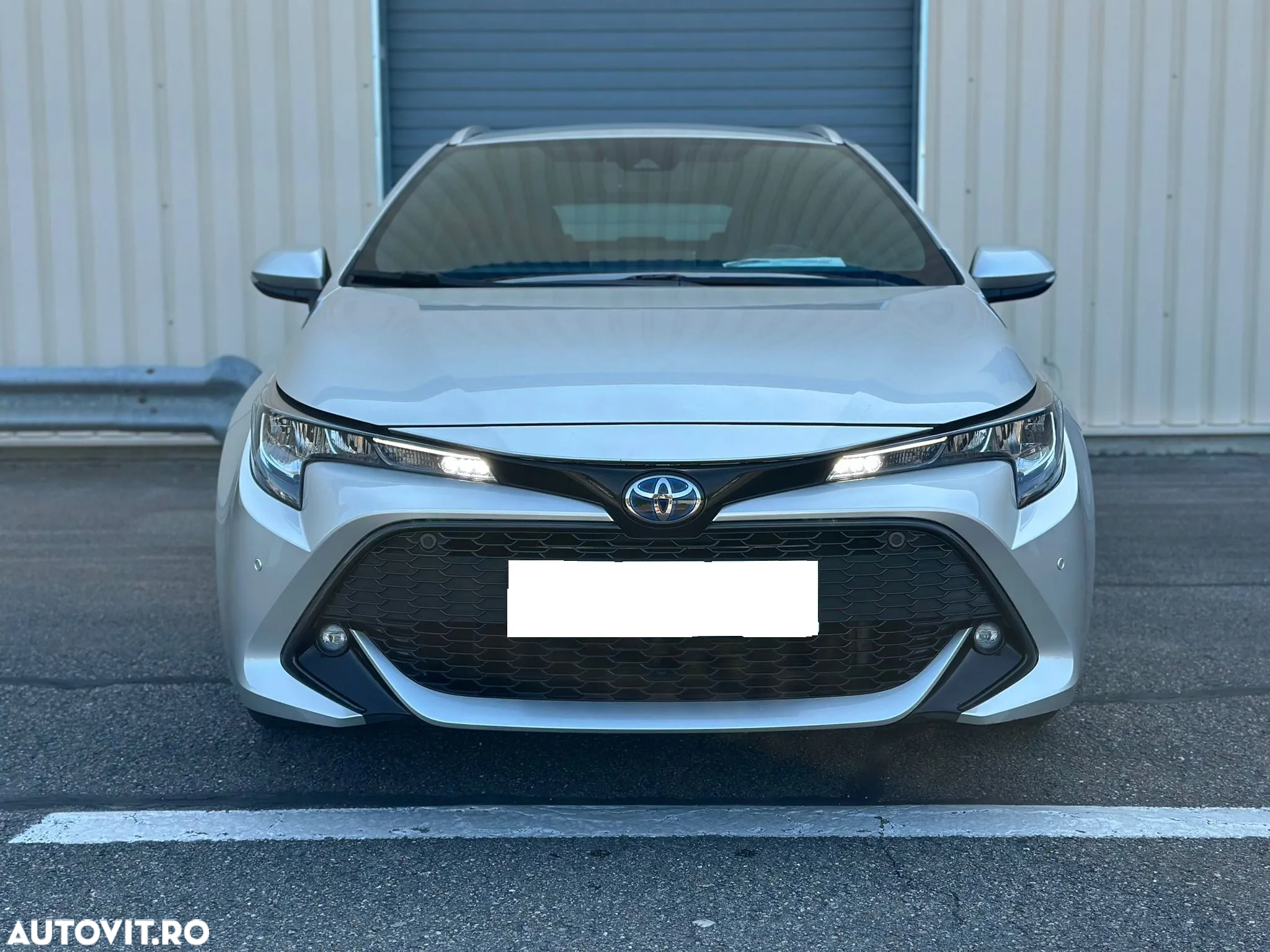 Toyota Corolla 1.8 HSD Dynamic - 2