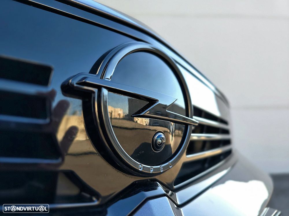 Opel Astra 1.2 T GS Line - 4