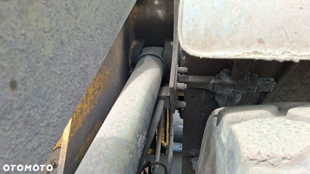 Volvo L 70 H 4X4 - 36