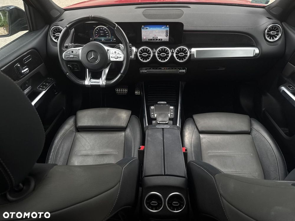 Mercedes-Benz GLB - 17