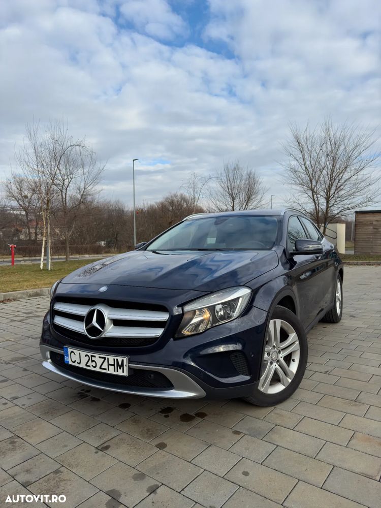Mercedes-Benz GLA 220 CDI 4Matic 7G-DCT - 1
