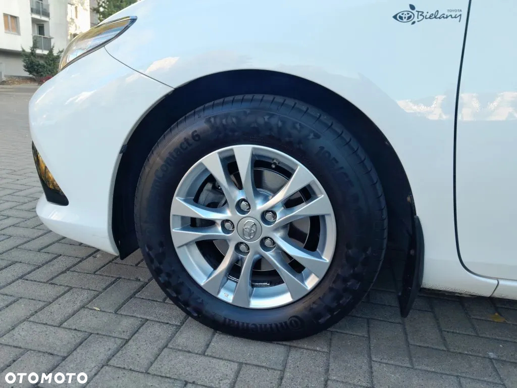 Toyota Auris 1.33 VVT-i Sprint - 17