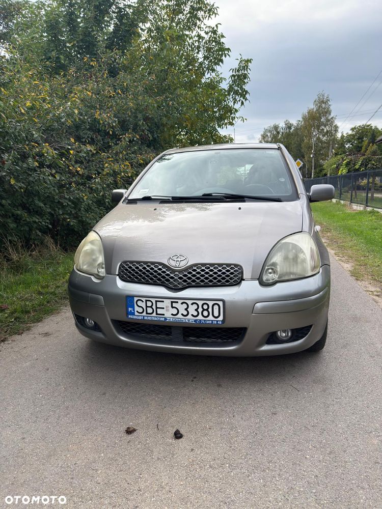 Toyota Yaris 1.4 D-4D - 3