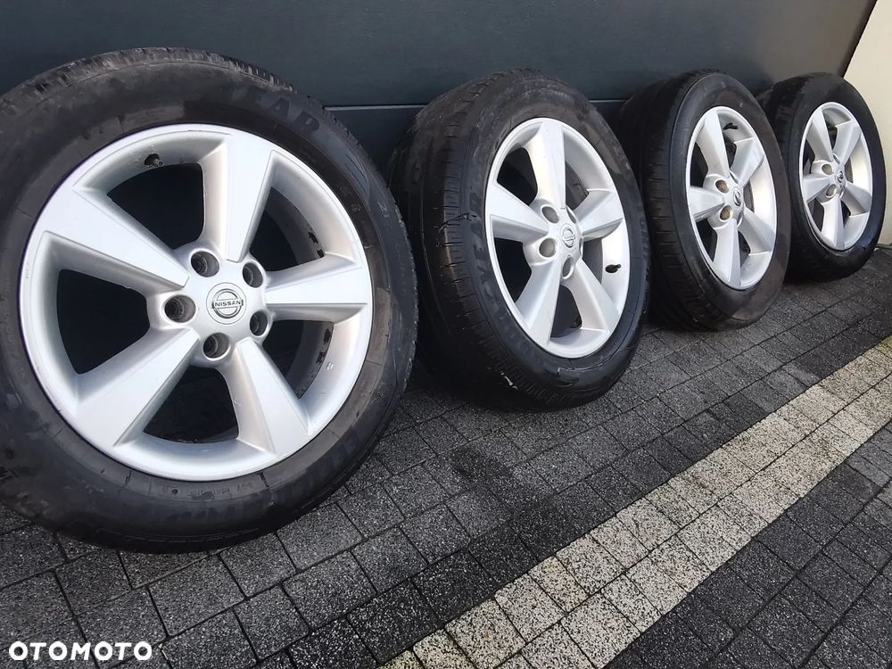 Felgi Nissan 5x114.3 17 Cali - 1