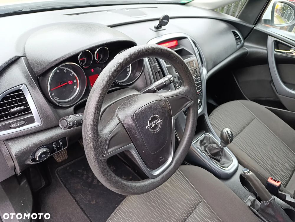 Opel Astra 1.4 Selection - 19