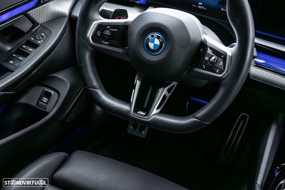 BMW i5 eDrive40 Pack Desportivo M - 28