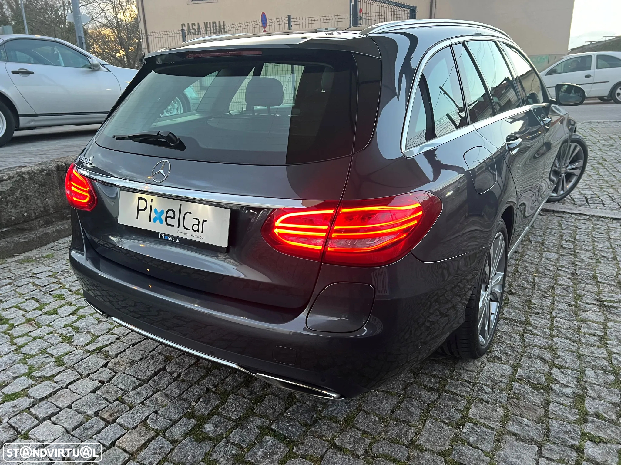 Mercedes-Benz C 350 e - 5