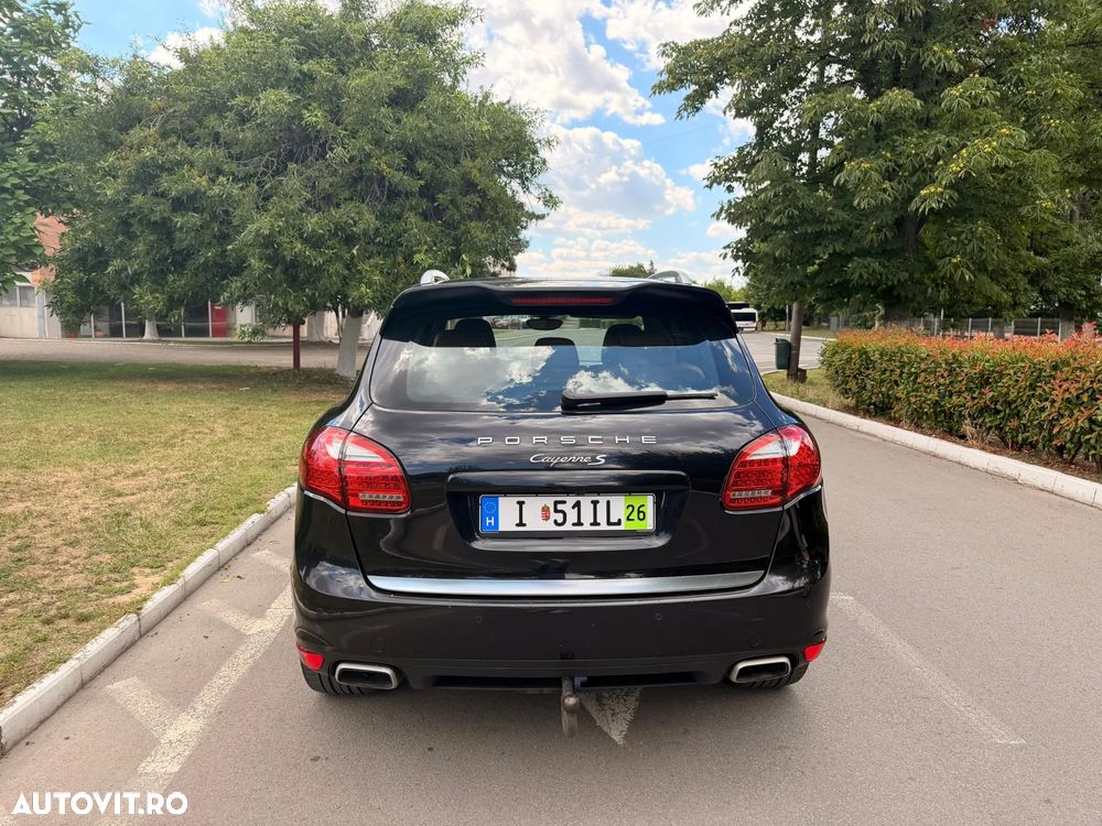 Porsche Cayenne - 11