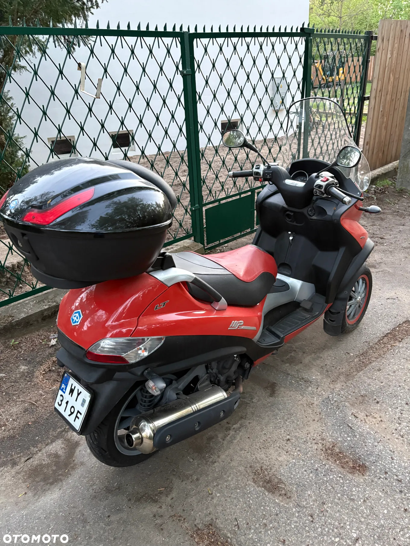 Piaggio MP-3 - 2