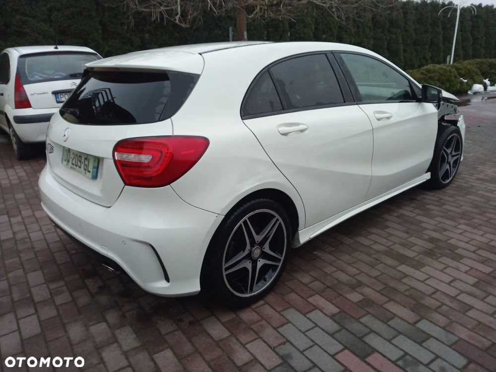 Mercedes-Benz Klasa A 180 CDI 7G-DCT AMG Line - 3