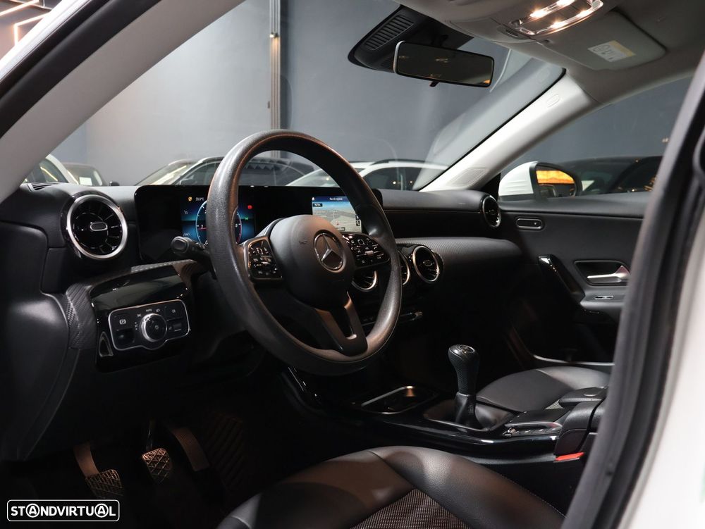 Mercedes-Benz CLA 180 d Shooting Brake Style - 6