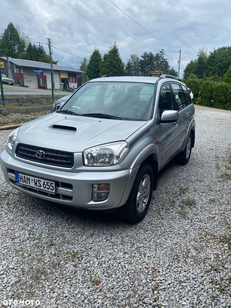 Toyota RAV4 2.0 D-4D 4x4 - 4