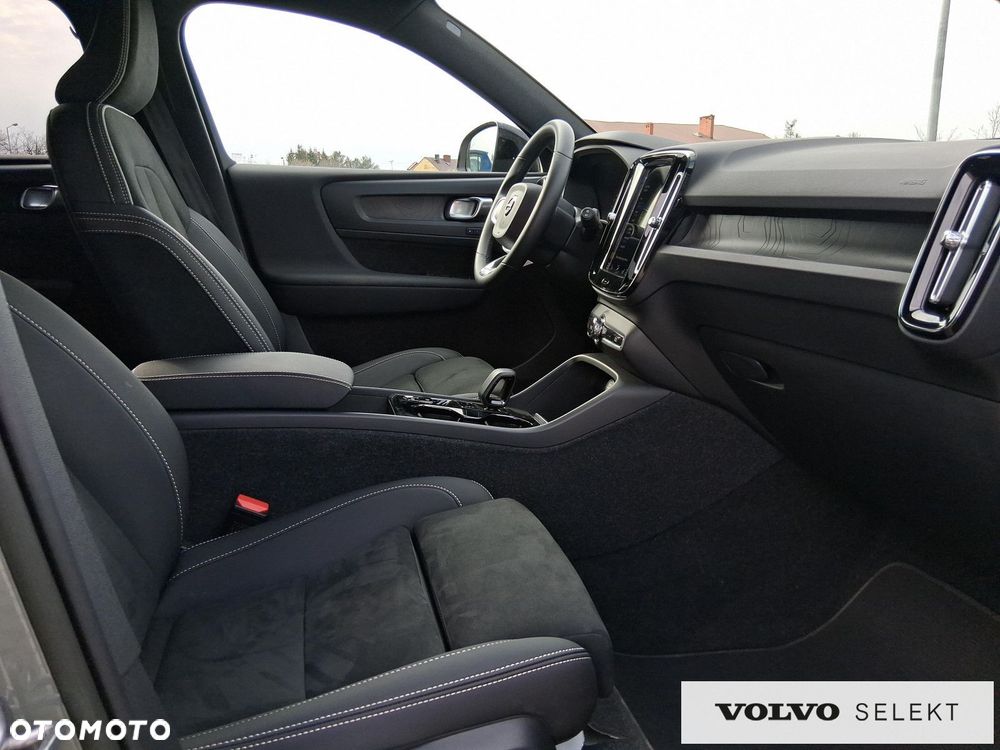 Volvo XC 40 - 11