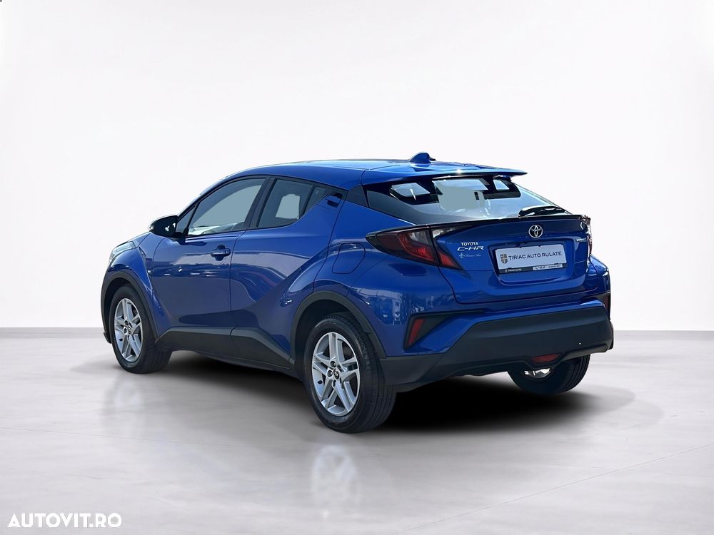 Toyota C-HR - 4