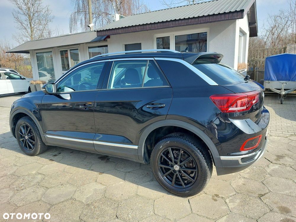Volkswagen T-Roc - 6