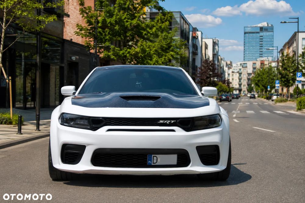 Dodge Charger 6.4 Scat Pack Widebody - 2