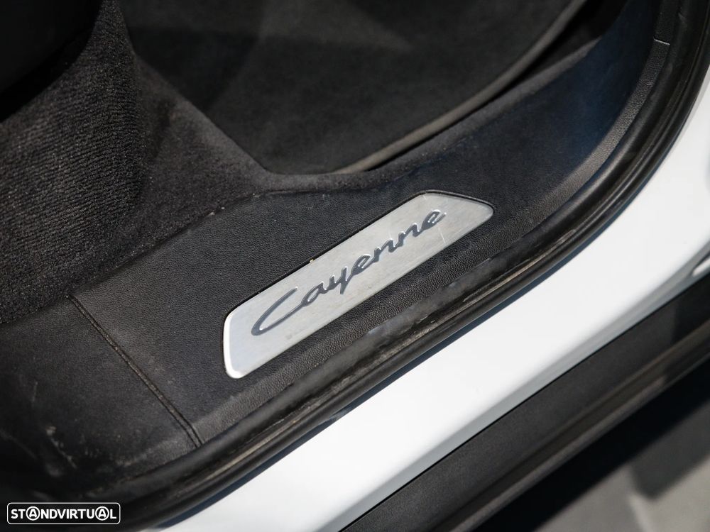 Porsche Cayenne E-Hybrid - 44