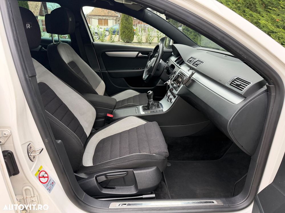Volkswagen Passat Variant 2.0 Blue TDI SCR R-Line - 6