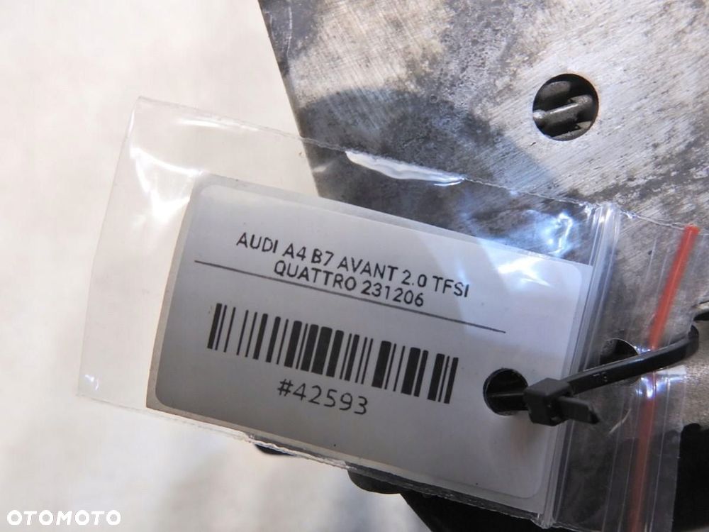 CHŁODNICA INTERCOOLER LEWA AUDI A4 B7 2.0 TFSI 8E0145805AA 3229440 - 4