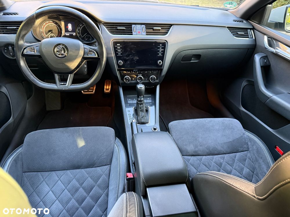 Skoda Octavia 2.0 TDI 4x4 DSG RS - 16