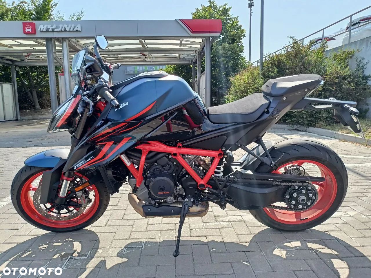 KTM Super Duke - 1
