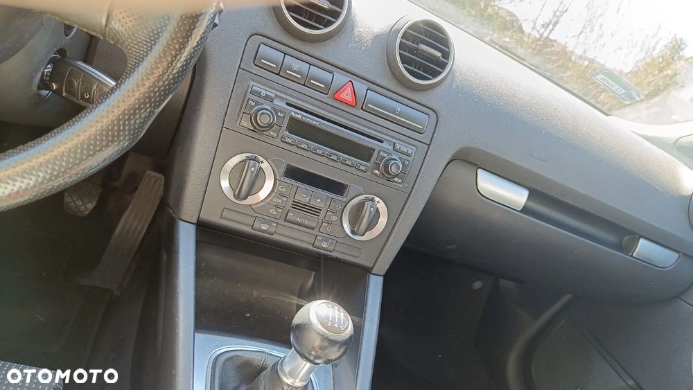 Audi A3 Sportback 2.0T FSI Ambition - 11