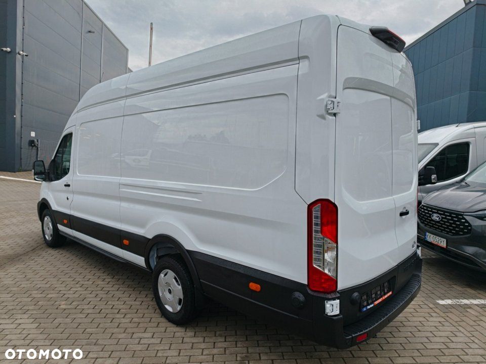 Ford Transit - 6