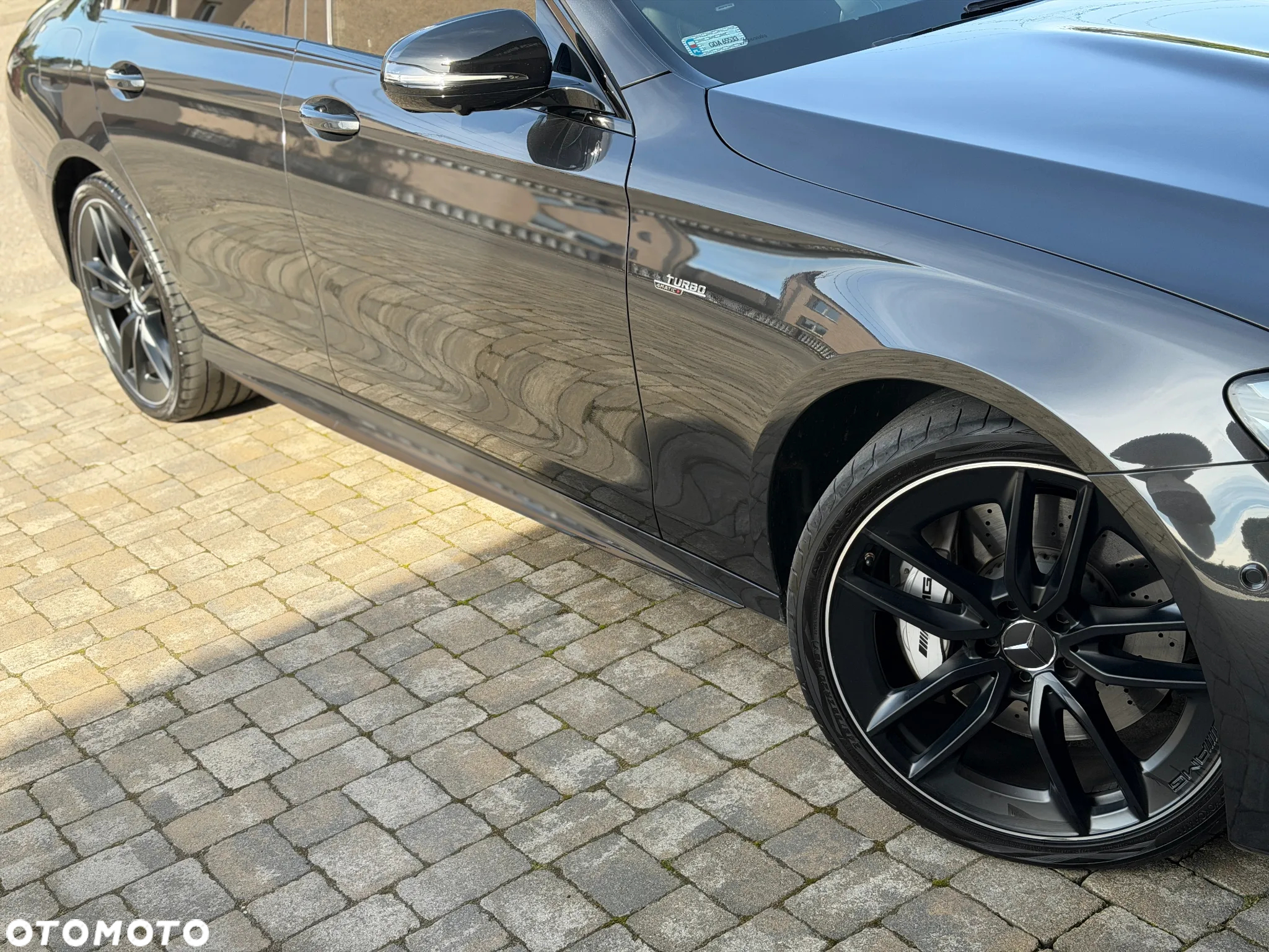 Mercedes-Benz Klasa E AMG 53 4-Matic+ - 9