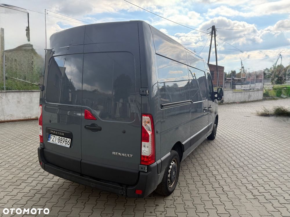 Renault Master - 16