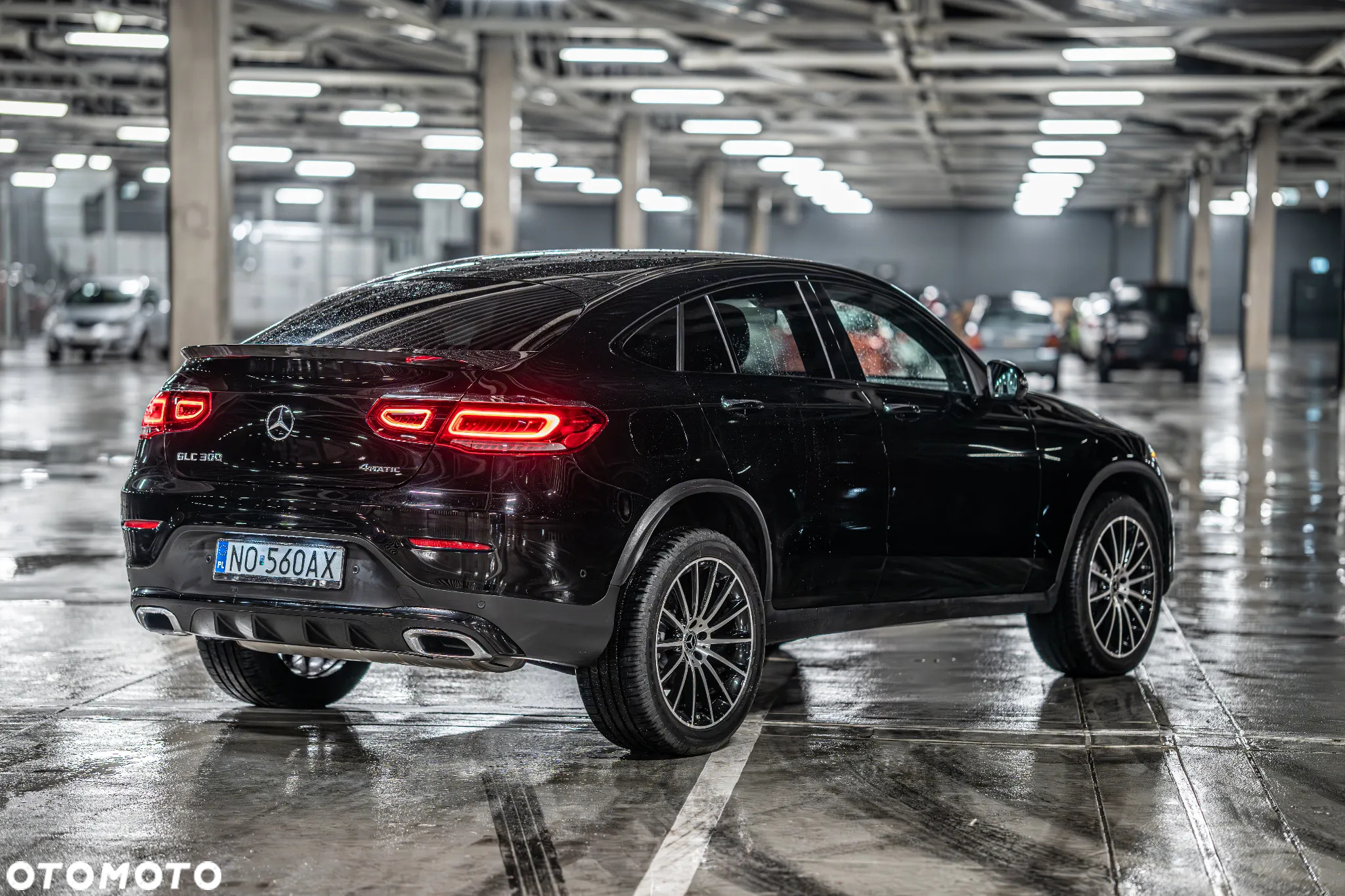 Mercedes-Benz GLC 300 4Matic 9G-TRONIC AMG Line - 4