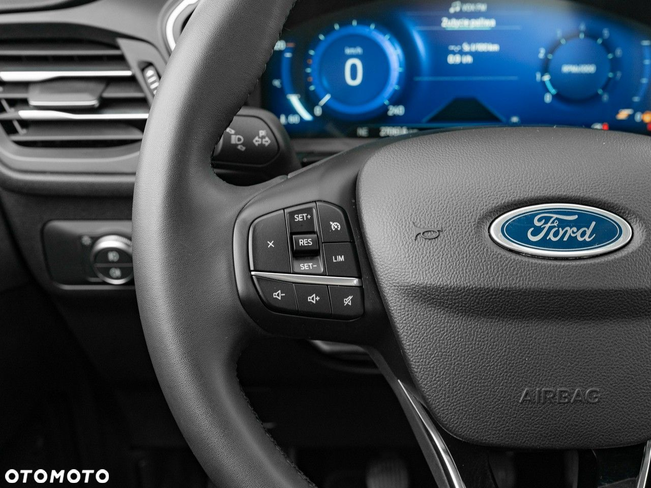 Ford Kuga 1.5 EcoBoost FWD Titanium - 17