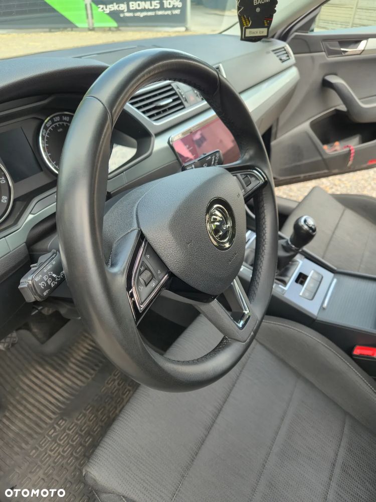 Skoda Superb 1.5 TSI ACT Ambition - 13