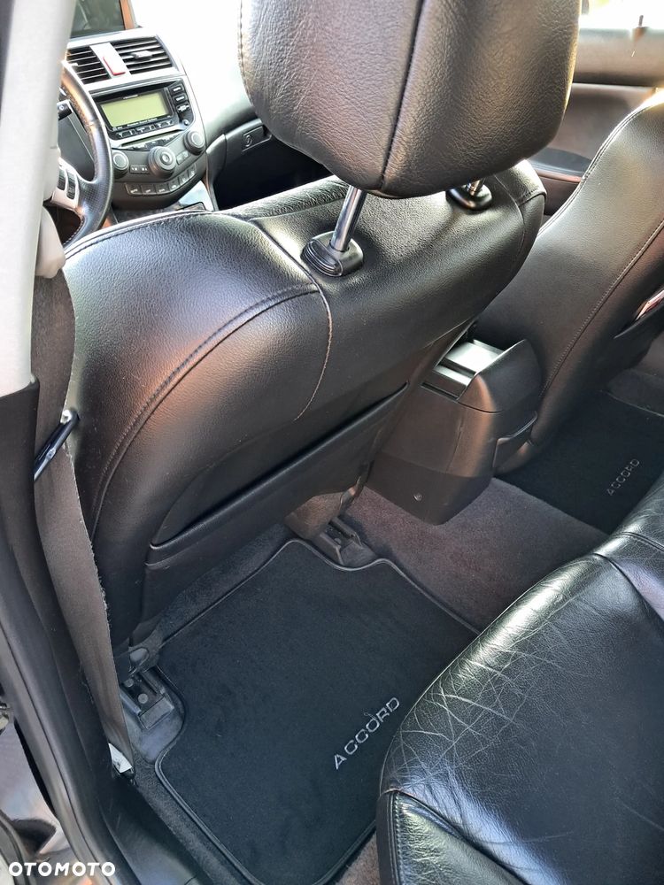 Honda Accord 2.4 Executive - 10