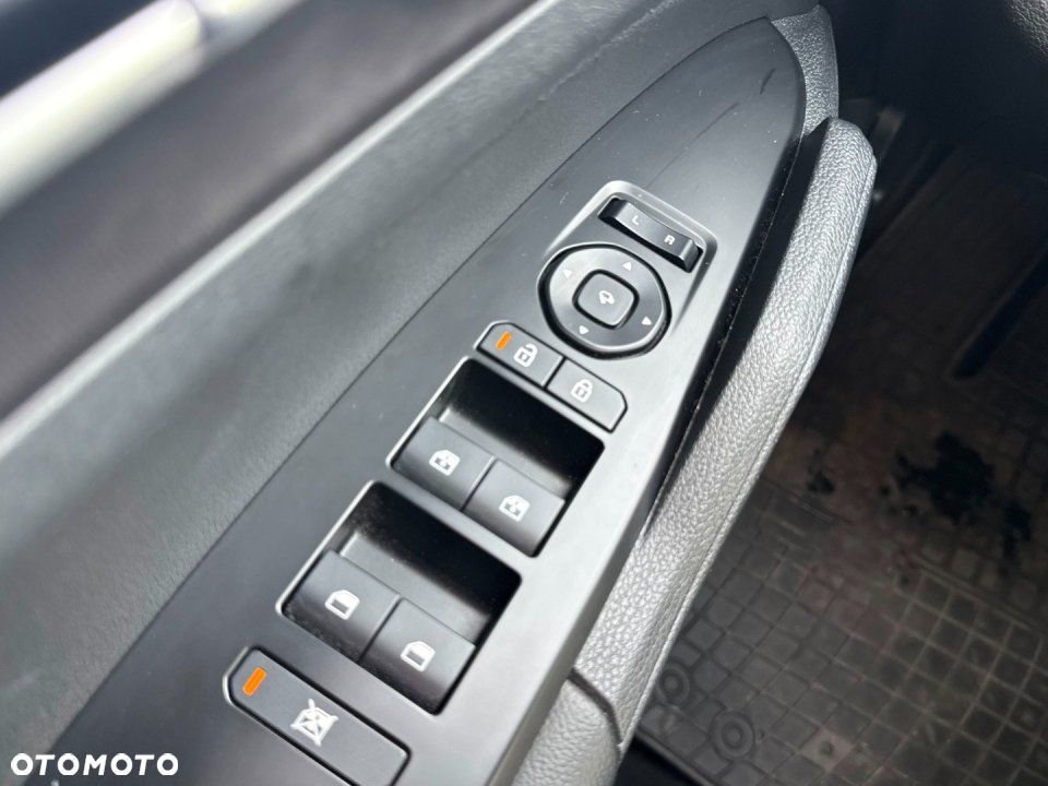 Kia Sportage - 25