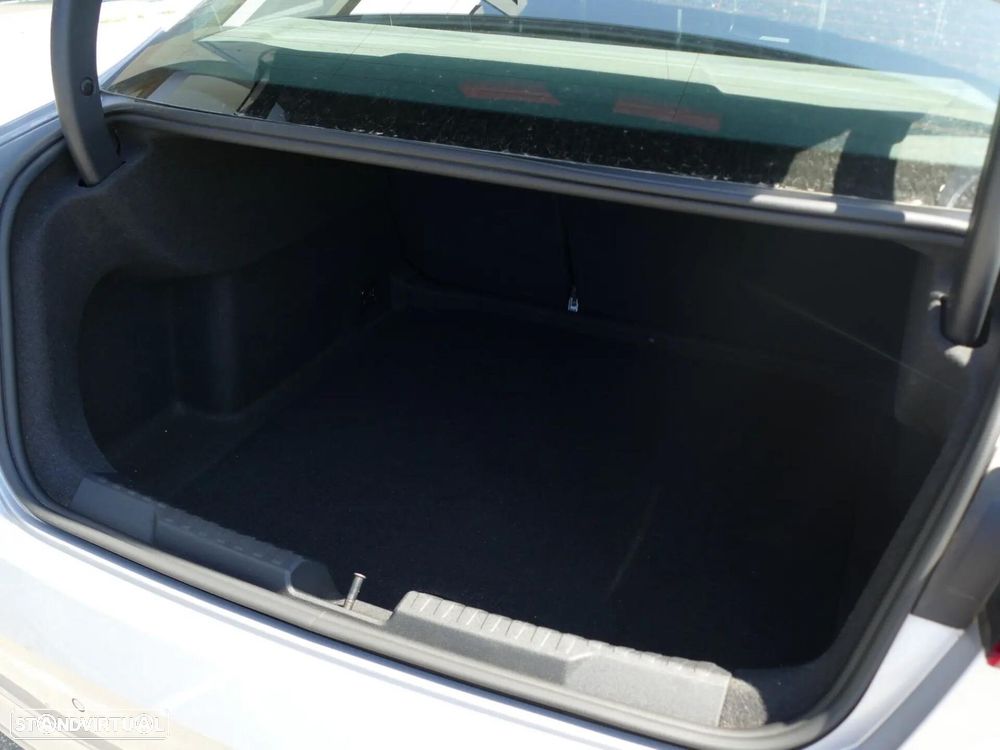 Audi A3 Limousine 30 TDI - 13