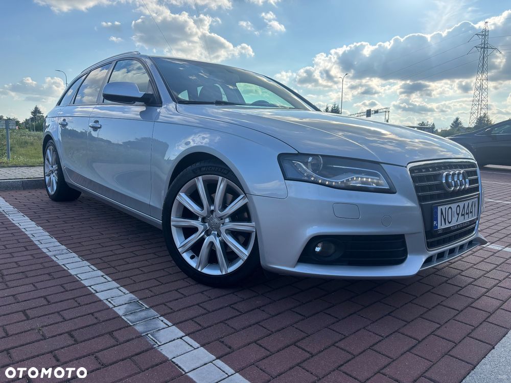 Audi A4 Avant 2.0 TDI - 8