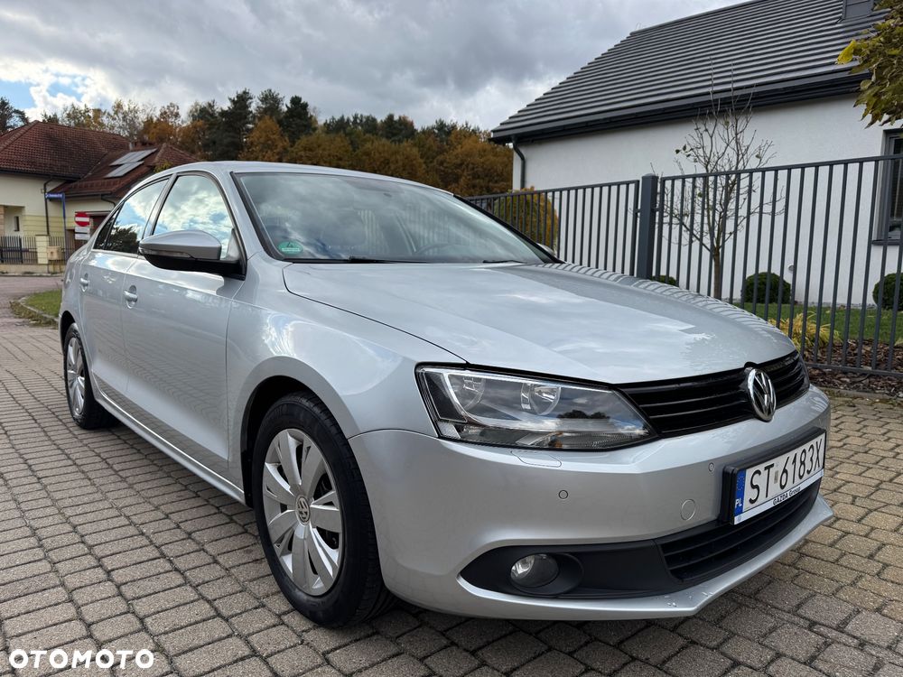 Volkswagen Jetta - 14