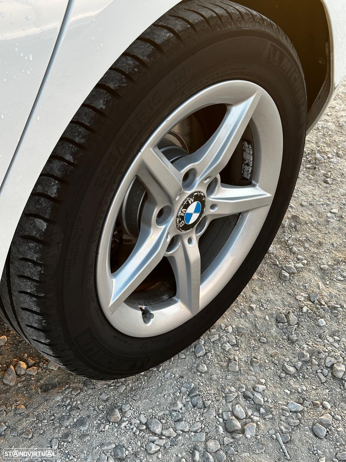 BMW 116 d EfficientDynamics - 22