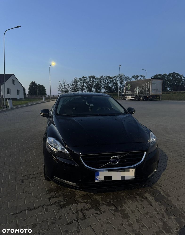 Volvo V40 D3 Momentum - 2