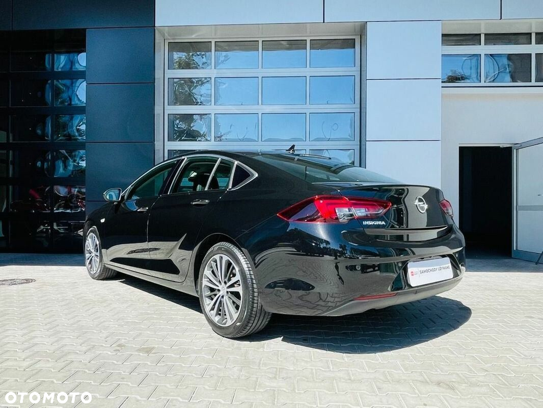 Opel Insignia 1.5 T Elite S&S - 8