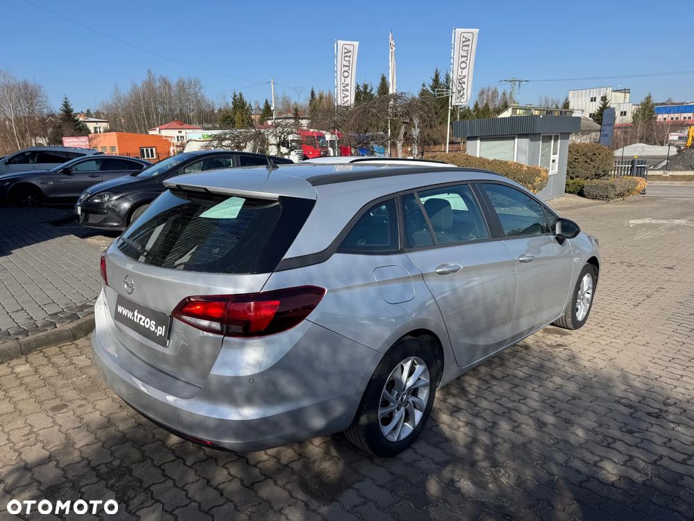 Opel Astra - 5